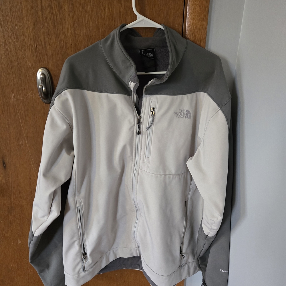 The North Face Men's Gray and White Jacket
